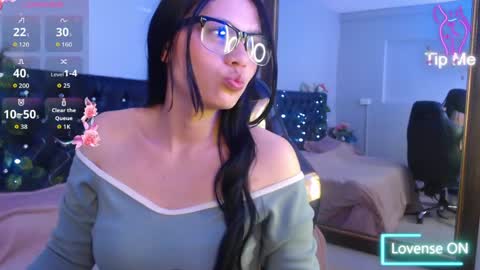 Ximena  online show from 22, 4, 2026