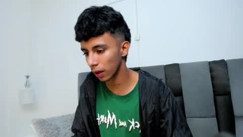 dikey_18 online show from 27, 2, 2025