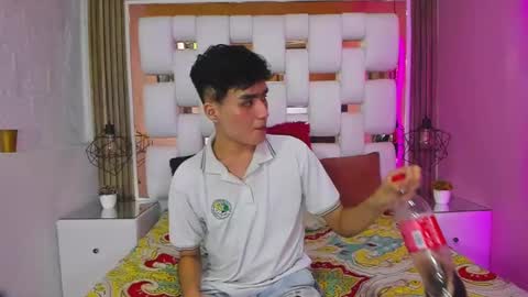 Dilanfiree online show from 8, 3, 2025