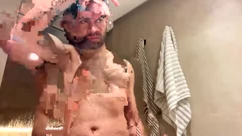 dilfofthenextdoor42 online show from 12, 3, 2026