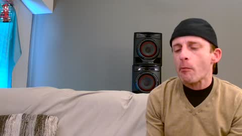 Dilldough405 online show from 3, 1, 2025