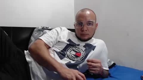 Snapshot of dimitribigdick18 chatting on 2, 5, 2026 dimitribigdick18 online show from 2, 5, 2026