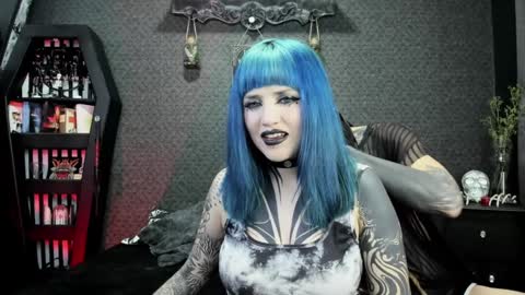 Snapshot of dimmuanddarkness chatting on 7, 1, 2025 dimmuanddarkness online show from 7, 1, 2025