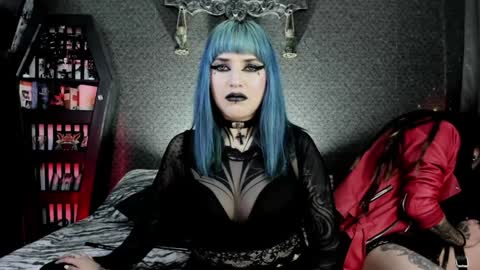 Snapshot of dimmuanddarkness chatting on 4, 2, 2025 dimmuanddarkness online show from 4, 2, 2025