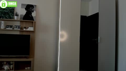 Dina online show from 15, 2, 2025