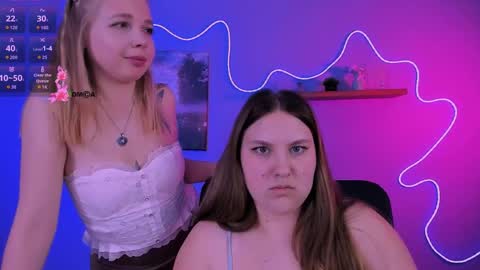 dina_bloom online show from 30, 4, 2026