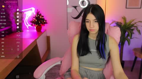 Dina Foxxx online show from 12, 12, 2024