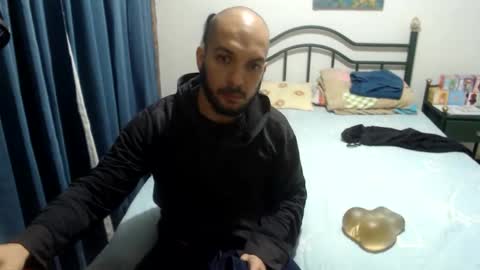 Snapshot of dinchtcams chatting on 14, 3, 2026 Dincht online show from 14, 3, 2026