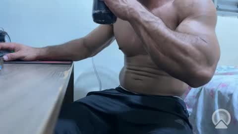 dinhoo14 online show from 3, 10, 2025