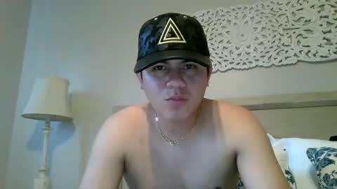 dinolamaravilla1 online show from 3, 2, 2025