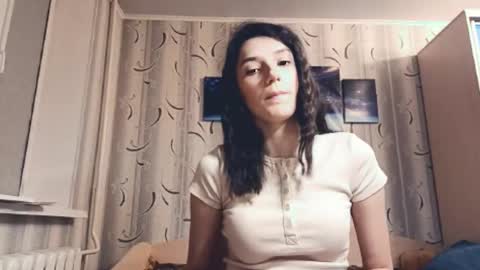 dinorahfleeks online show from 14, 3, 2026