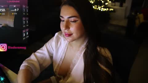 Diodora Magenta online show from 14, 12, 2025