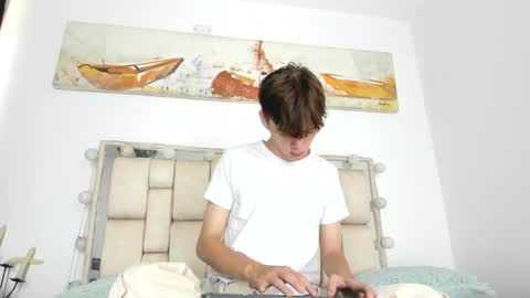 apollo online show from 25, 9, 2025