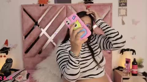 Snapshot of diosa_afrodita24 chatting on 20, 10, 2025 DIOSA AFRODITA 24 NEW VIDEOS HERE LOVES online show from 20, 10, 2025