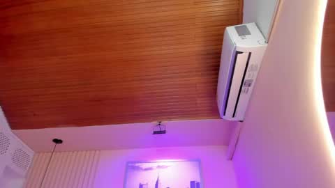 Snapshot of diosa_cristal chatting on 27, 5, 2026 Cristal online show from 27, 5, 2026