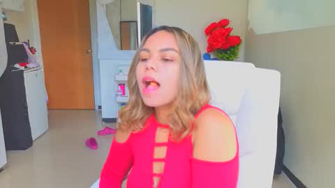 diosadeluniverso_ online show from 21, 12, 2025