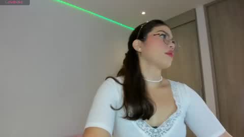  Diosa Isis  online show from 22, 7, 2026