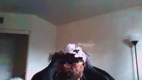 Snapshot of dirtrider15 chatting on 6, 4, 2026 dirtrider15 online show from 6, 4, 2026