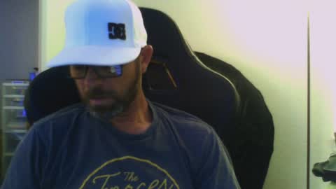 Snapshot of dirtrider15 chatting on 12, 7, 2026 dirtrider15 online show from 12, 7, 2026