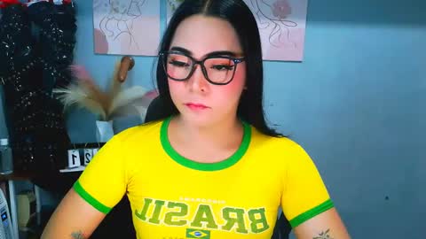 Snapshot of dirtygirls_grace chatting on 21, 5, 2026 grace online show from 21, 5, 2026