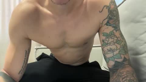Snapshot of dirtyprettyboi chatting on 19, 5, 2026 buy tokens with link online show from 19, 5, 2026