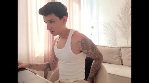Snapshot of dirtyprettyboi chatting on 3, 6, 2026 buy tokens with link online show from 3, 6, 2026