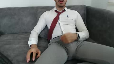 Snapshot of dirtyybooyy77 chatting on 14, 5, 2026 dirtyybooyy77 online show from 14, 5, 2026
