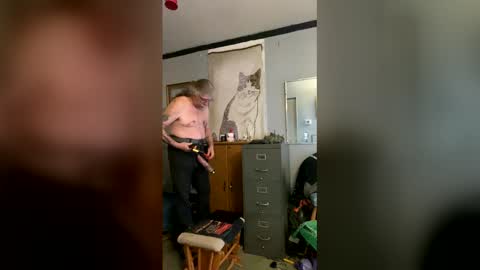 dispencer74 online show from 12, 3, 2026