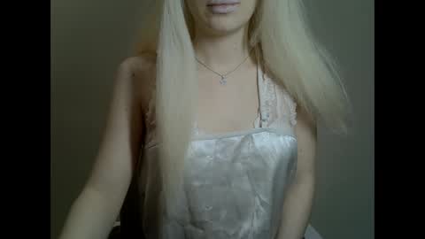 DitaMilton online show from 18, 1, 2025