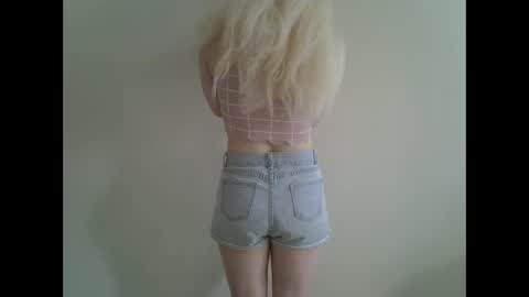 DitaMilton online show from 26, 2, 2025