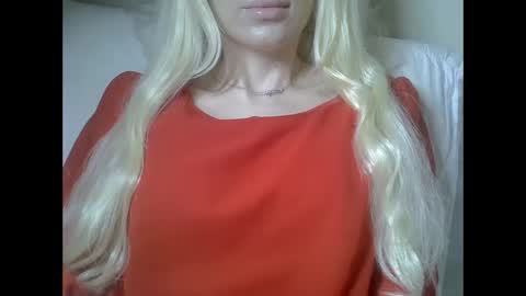 DitaMilton online show from 22, 12, 2025