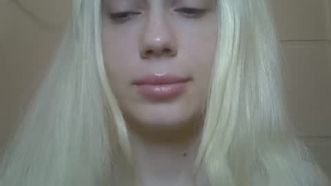 DitaMilton online show from 26, 4, 2026