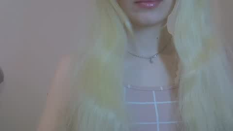 DitaMilton online show from 27, 4, 2026