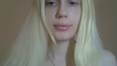 DitaMilton online show from 28, 4, 2026