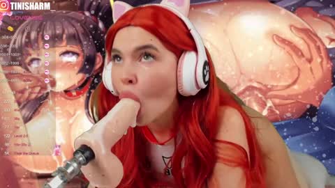 Snapshot of divacam chatting on 7, 1, 2025 Tini online show from 7, 1, 2025