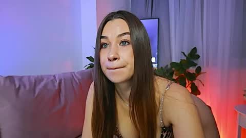 Tia online show from 21, 4, 2026