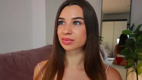 Tia online show from 29, 7, 2026