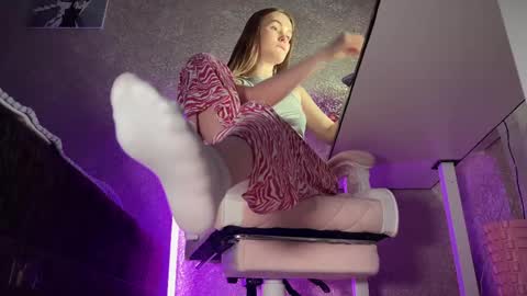 Snapshot of divine_hannah chatting on 11, 3, 2025 Hannah online show from 11, 3, 2025