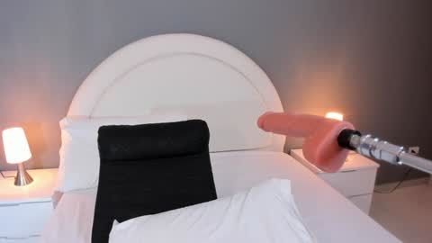 divine_sin online show from 25, 1, 2025