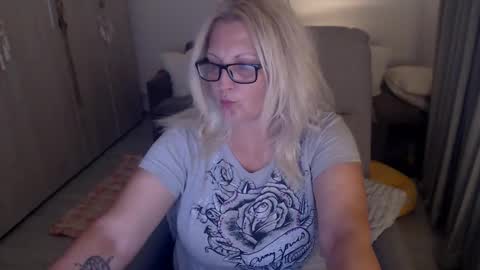 Alexxa online show from 25, 5, 2026