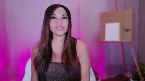 DivineLynn online show from 21, 2, 2025