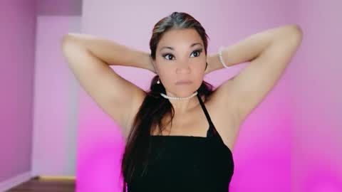 DivineLynn online show from 24, 10, 2025