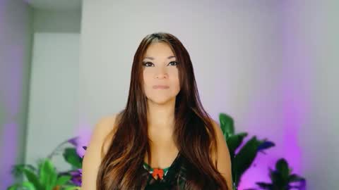 DivineLynn online show from 16, 11, 2025