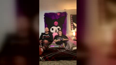 Snapshot of divinerabbit13 chatting on 16, 3, 2026 cinnamon buns online show from 16, 3, 2026