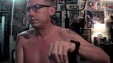 dix_handley_50 online show from 14, 7, 2026