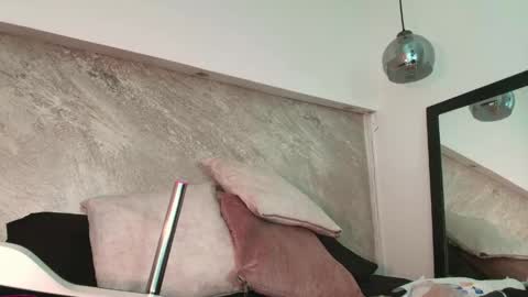 Sofia  online show from 28, 4, 2026