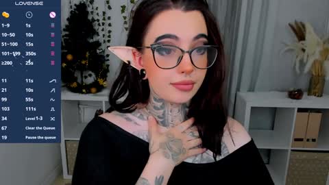 dixipixi_ online show from 30, 12, 2024