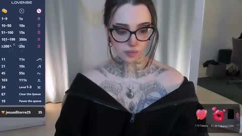 dixipixi_ online show from 26, 3, 2026