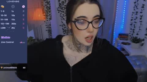 Snapshot of dixipixi_ chatting on 29, 5, 2026 dixipixi_ online show from 29, 5, 2026