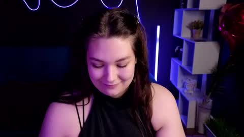 Snapshot of djennapalme chatting on 5, 3, 2025 Jenia online show from 5, 3, 2025